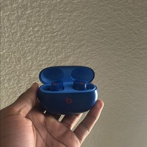 Beats Blue Wireless Earbuds